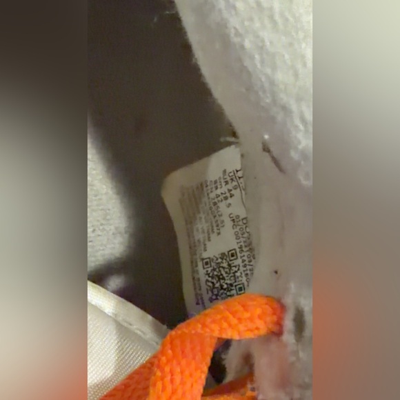 Size 11 Women/ 9.5 Men - Jordan 1 Retro High OG Starfish - Picture 7 of 8